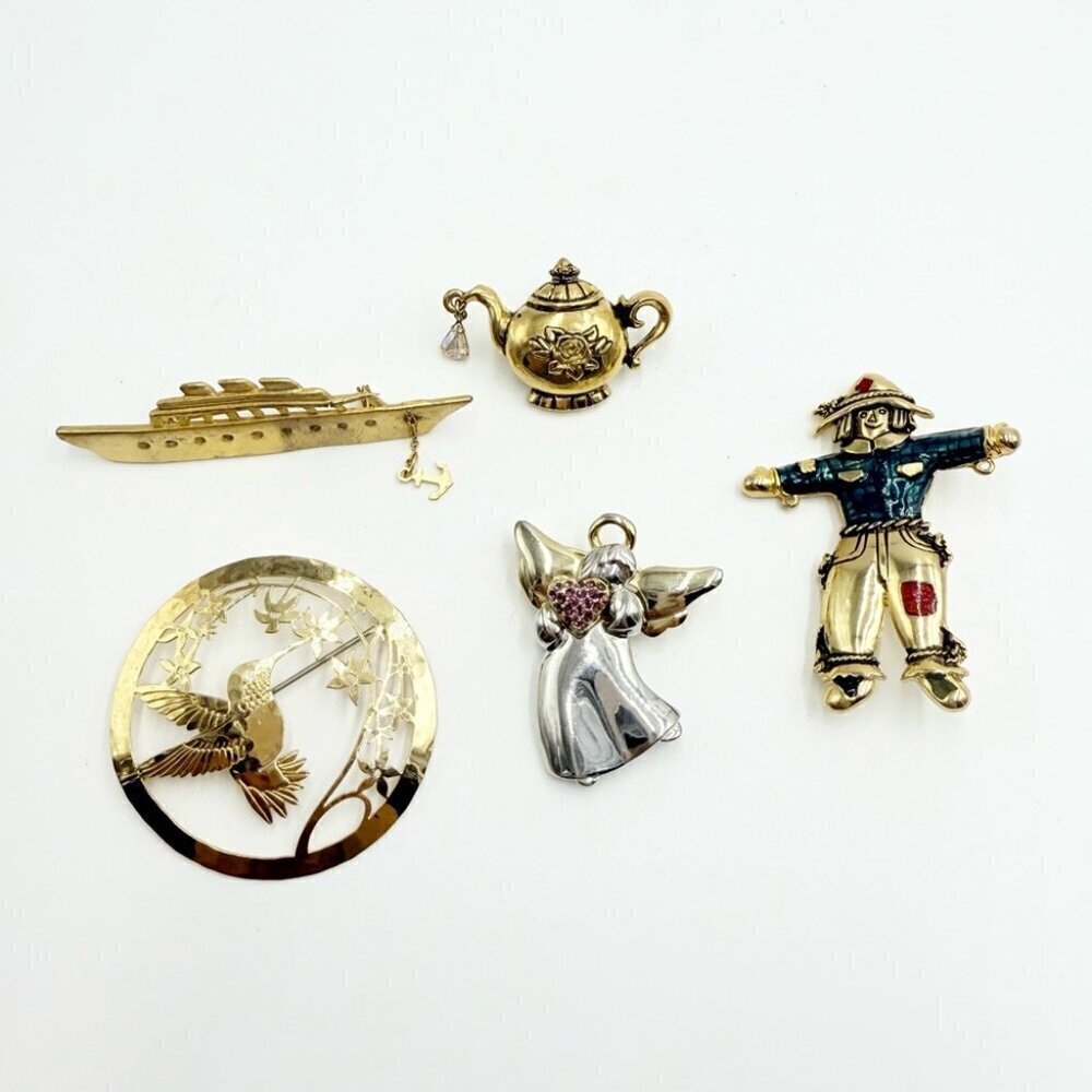 Vintage Gold Tone Hummingbird Cruise Ship Teapot Scarecrow Angel Pin Lots